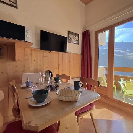 Appartement Cia81 T2 Skis Aux Pieds Les Menuires