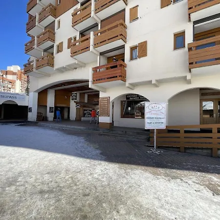 Appartement Cia81 T2 Skis Aux Pieds Les Menuires Les Bruyères